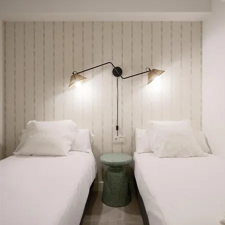 Апартаменты San Francisco Top-luxury, By Homing U